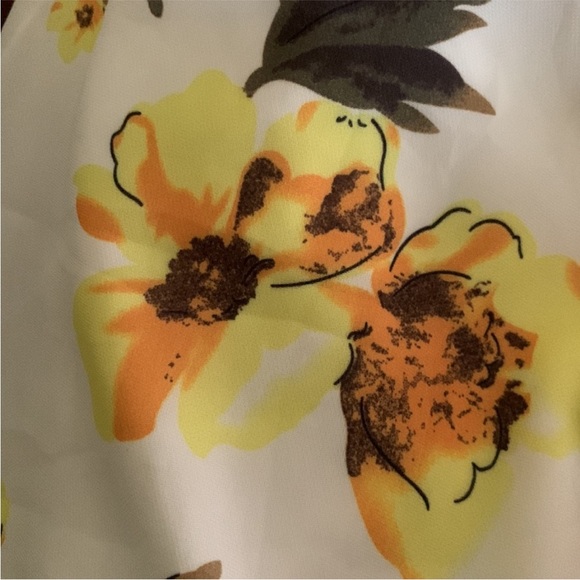 📌 NWT Sold Out Superdown  Simone Tie Back Dress - Picture 3 of 5